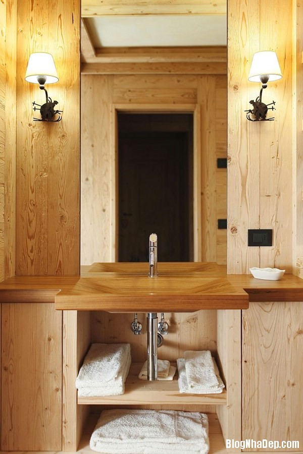h15 casa cojana heia.jpg Ngôi nhà gỗ nằm trong khu resort nghỉ dưỡng ở miền bắc nước Ý