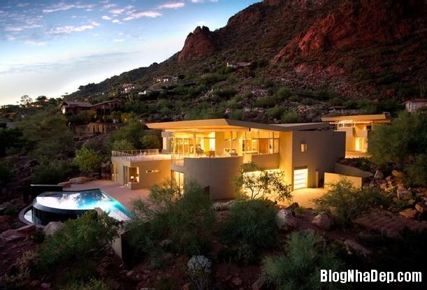 7ce0b7d5685c68aef1d6aedd985afb03 Ngôi nhà hiện đại nằm giữa thiên nhiên xinh đẹp ở thung lũng Paradise, Arizona