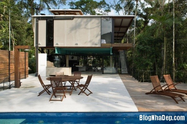 91e7571f165e36d23da708cee5a58b32 Ngôi nhà theo phong cách nhà sàn toạ lạc giữa khu rừng già Iporanga tại Brazil