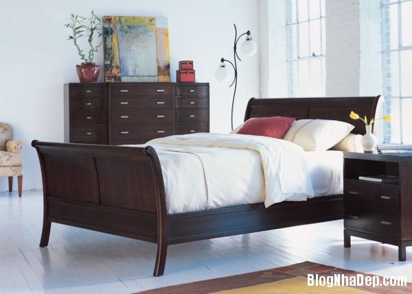 e76c8a38b57459ee9e58e601d57251d2 Những mẫu thiết kế giường sleigh bed cho phòng ngủ thêm ấm áp