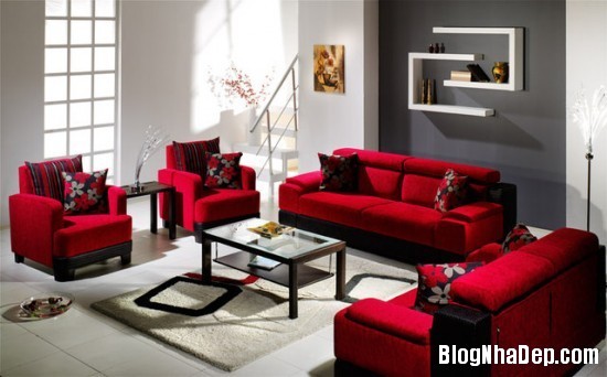 c35cecda7934bd895f00226171fef3cd Phòng khách bắt mắt với bộ sofa màu đỏ