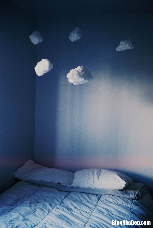 clip image008 Bí quyết trang trí phòng ngủ lấy cảm hứng từ đám mây cực lãng mạn