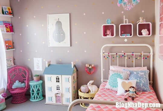 cbcdb9c44b05f16c45fbe020955cf3e2 Những cách trang trí đầu giường cực đáng yêu cho phòng của bé