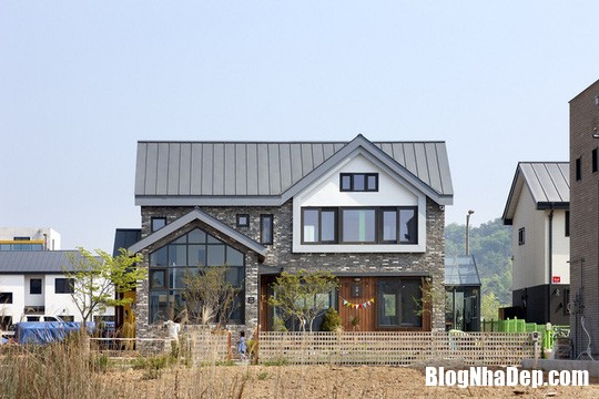 2 1502849892206 Ngôi nhà mang phong cách tối giản đẹp như phim tại Hàn Quốc