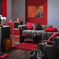 Pokoj hiphopowca w kolorze czerni, pomaranczu i czerwieni.
Stylizacja: Katarzyna Sawicka